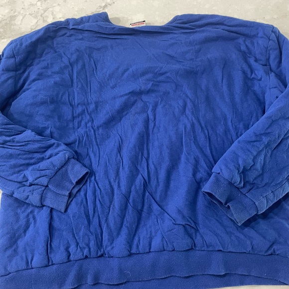 Forever 21 Mickey Mouse Sweater - Picture 4 of 4